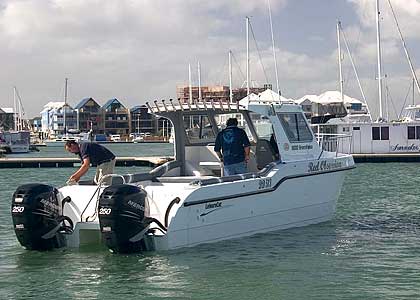 catamaran_a_moteur_LC9000KF